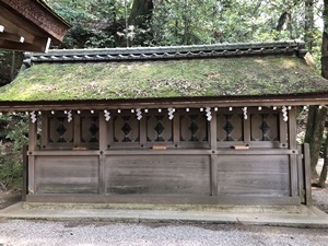 ご神鶏がお出迎えしてくれる神社をレポート【石上（いそのかみ）神宮】 御朱印や駐車場は？