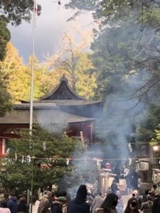 ご神鶏がお出迎えしてくれる神社をレポート【石上（いそのかみ）神宮】 御朱印や駐車場は？