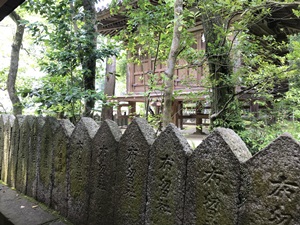 ご神鶏がお出迎えしてくれる神社をレポート【石上（いそのかみ）神宮】 御朱印や駐車場は？