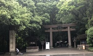 パワースポットで有名な神社をレポート【大神（おおみわ）神社】御朱印や駐車場は？