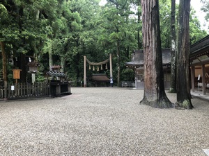 パワースポットで有名な神社をレポート【大神（おおみわ）神社】御朱印や駐車場は？