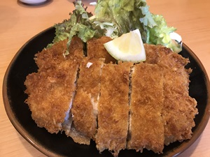 とんかつ【とんよし（豚喜）本店】 奈良県天理市でランチ！の駐車場や営業時間は？